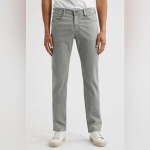 Protégé Italian Light Bedford Straight Leg Pants AG tktd.$215.00